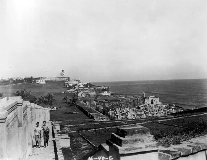 View of El Morro Castle, overlooking Atlantic Ocean, San Juan, Puerto Rico. 1940.  SC 115705